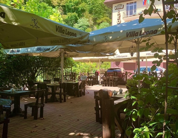 Рестораны и бары - Гостиничный комплекс «Вилла Леона» Гагра